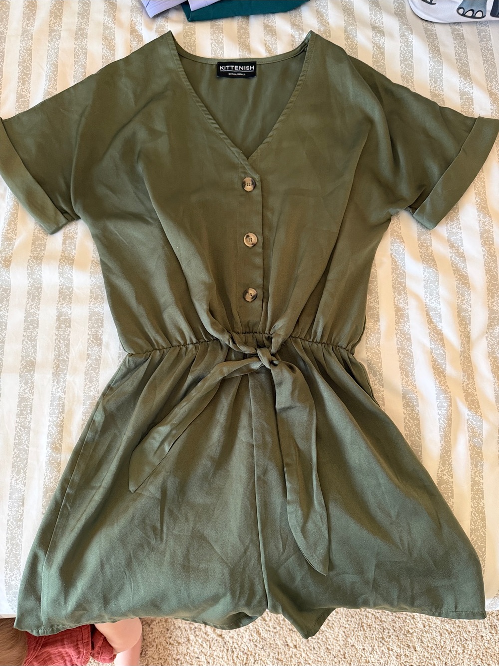 Subcategory selection for women's dress
